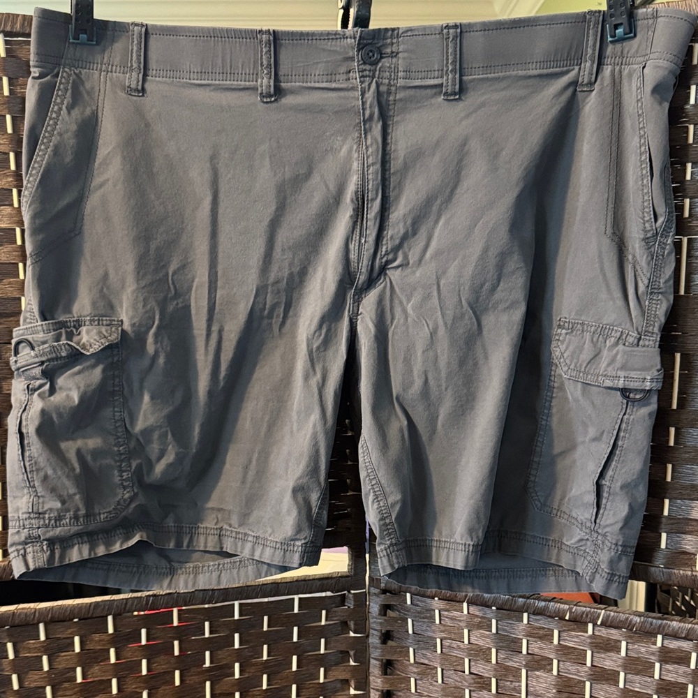 Lee Men's Cargo Shorts in Charcoal